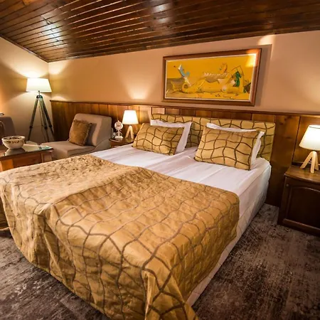 Elida Family Hotel